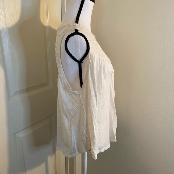 We the Free, sleeveless, linen/cotton blend top - Picture 4 of 9